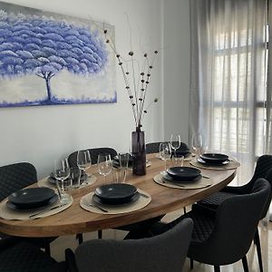 Appartement à 3 Chambres à Coucher