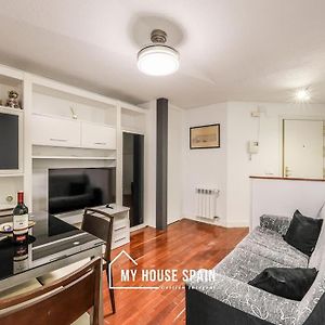 Appartement à 3 Chambres à Coucher
