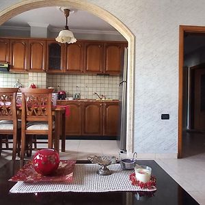 Feel Home Tirana Apartment