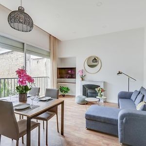 Appartement de Luxe à 4 Chambres à Coucher