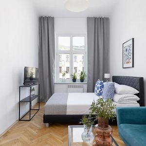 1-Bedroom Apartment - 65 Dluga Street