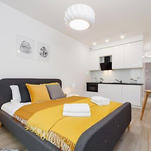 Studio With Balcony - Rajska 3 Street