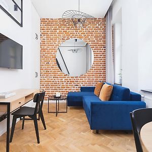Studio Apartment - Radziwillowska 27