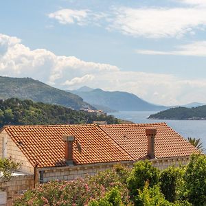 Beautiful L&N Studio Apartment In Dubrovnik
