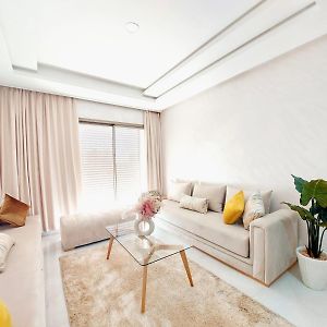 Family Modern Flat Near Mcdo & Beach