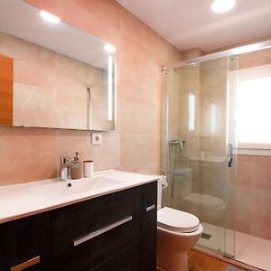 Appartement à 3 Chambres à Coucher