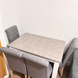 Flat/Apartment - Old St N1