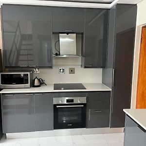 Unit 76 Melville Mews
