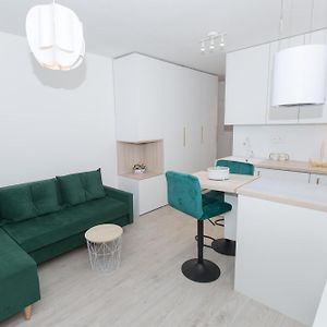 Apartment In The Center Of Bratislava Kosicka 52