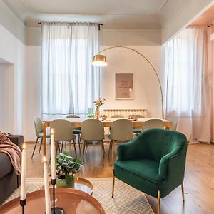 Appartement à 3 Chambres à Coucher