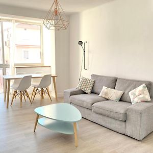 Appartement à 2 Chambres à Coucher