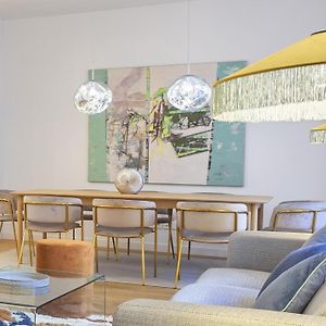 Appartement à 4 Chambres à Coucher