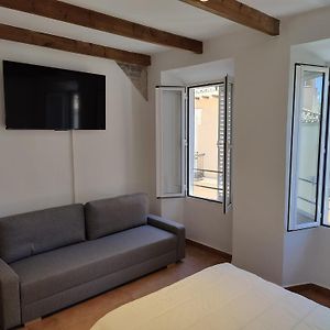 Frailes Apartments Granada