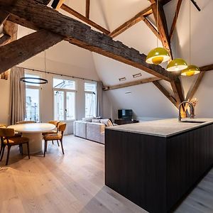 Huswell - City-View Loft With Wooden Beams And Mezzanine