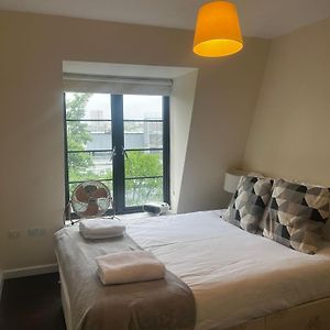 Appartement à 3 Chambres à Coucher