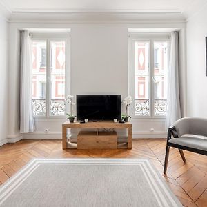 Appartement à 2 Chambres à Coucher