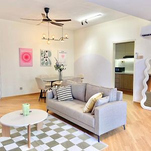3R12Pax Fahrenheit88 A - Opposite Pavilion Kl Bukit Bintang Trx Kaite Homestay