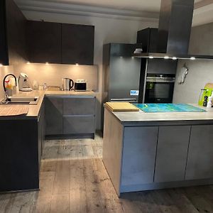 Geraeumige, Moderne 110 Qm Wohnung Naehe Messe Essen