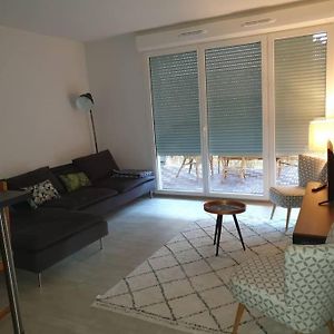 Appartement à 2 Chambres à Coucher