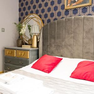 Appartement à 2 Chambres à Coucher