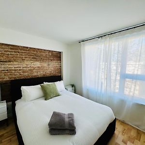 Appartement à 2 Chambres à Coucher