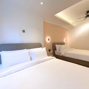 Appartement à 3 Chambres à Coucher
