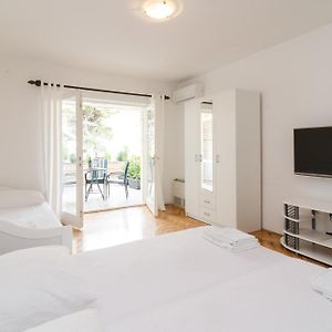 House Apartments Ariva