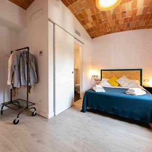 Newly Renovated Room W Pool & Bikeparking