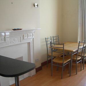 Kensington And Chelsea Apartment