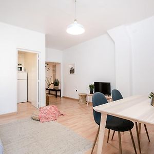 Appartement à 3 Chambres à Coucher