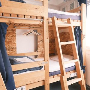 Dormitory Room Mixed
