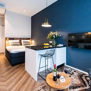 Studio Moyenne Lit King-Size