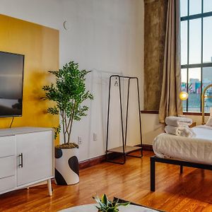 Studio de Luxe