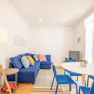 Appartement à 2 Chambres à Coucher