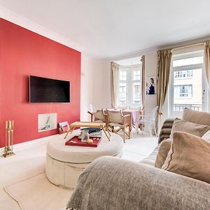 Appartement à 2 Chambres à Coucher