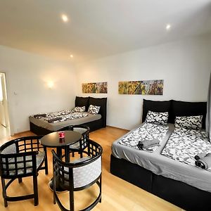 Chambre Familiale