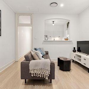 Appartement à 2 Chambres à Coucher