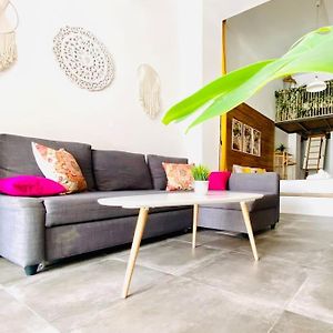 Beach Flat For Family & Groups