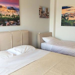 Elegant Apartment In Plaka