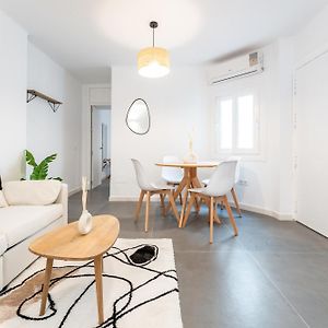 Alcaine City Center Apartment