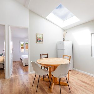Appartement à 2 Chambres à Coucher
