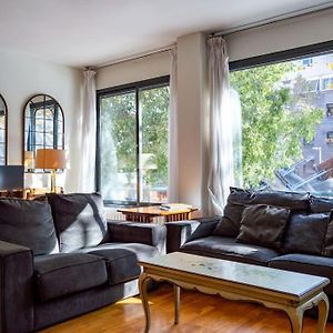 Appartement à 3 Chambres à Coucher