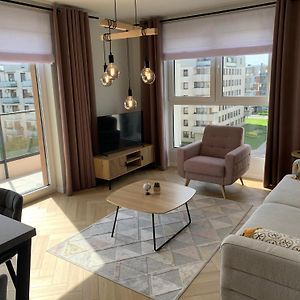 Appartement à 2 Chambres à Coucher