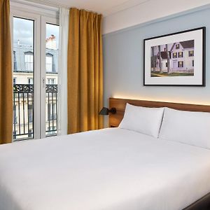 Chambre Lit Queen-Size