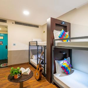 Chambre Juste Pour Femmes Dortoir