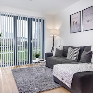 Appartement à 2 Chambres à Coucher