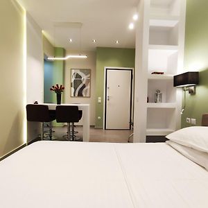 Athens Stay 35