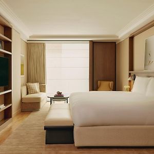 Suite à 2 Chambres à Coucher d'Angle