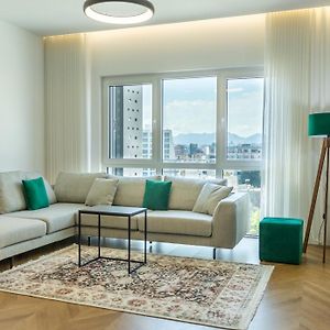 Terra Cane Apartment