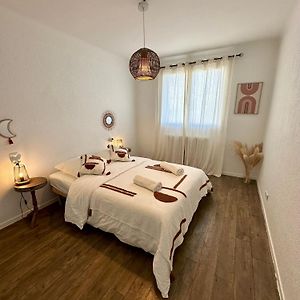 T2 60M2, Centre Ville, Parking Gratuit, Terrasse, Proche Tram, A Seulement 15Mn Des Plages